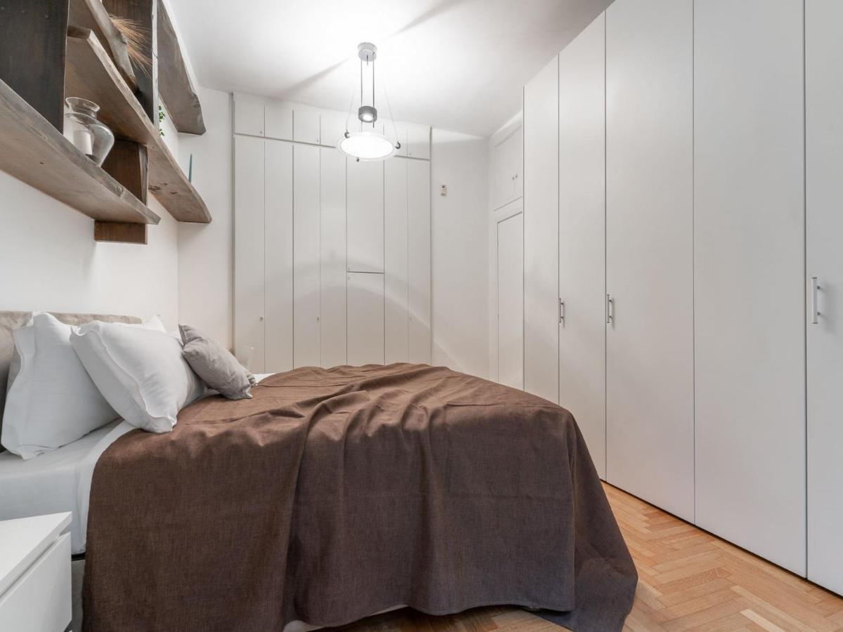 The Best Rent - Spacious Three-Bedroom Apartment In Moscova Milan Exterior photo