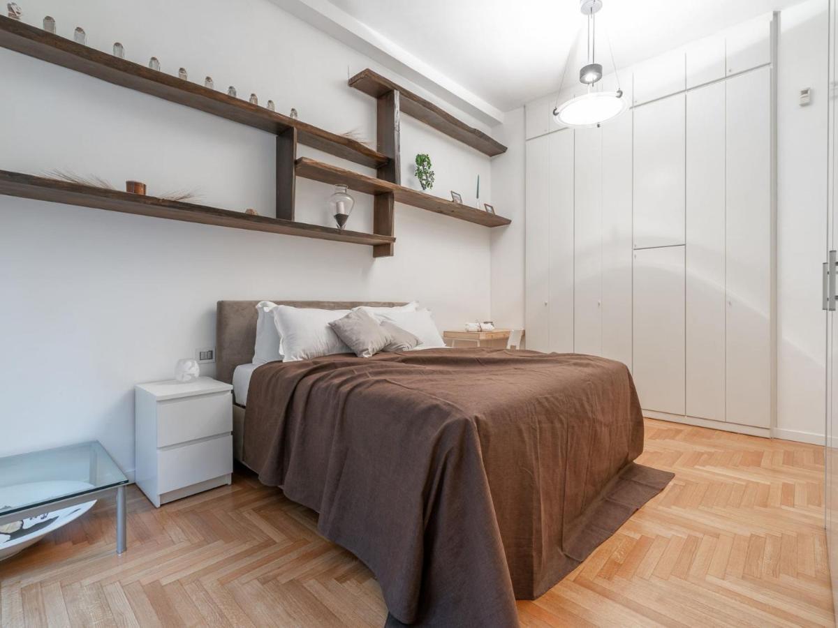 The Best Rent - Spacious Three-Bedroom Apartment In Moscova Milan Exterior photo