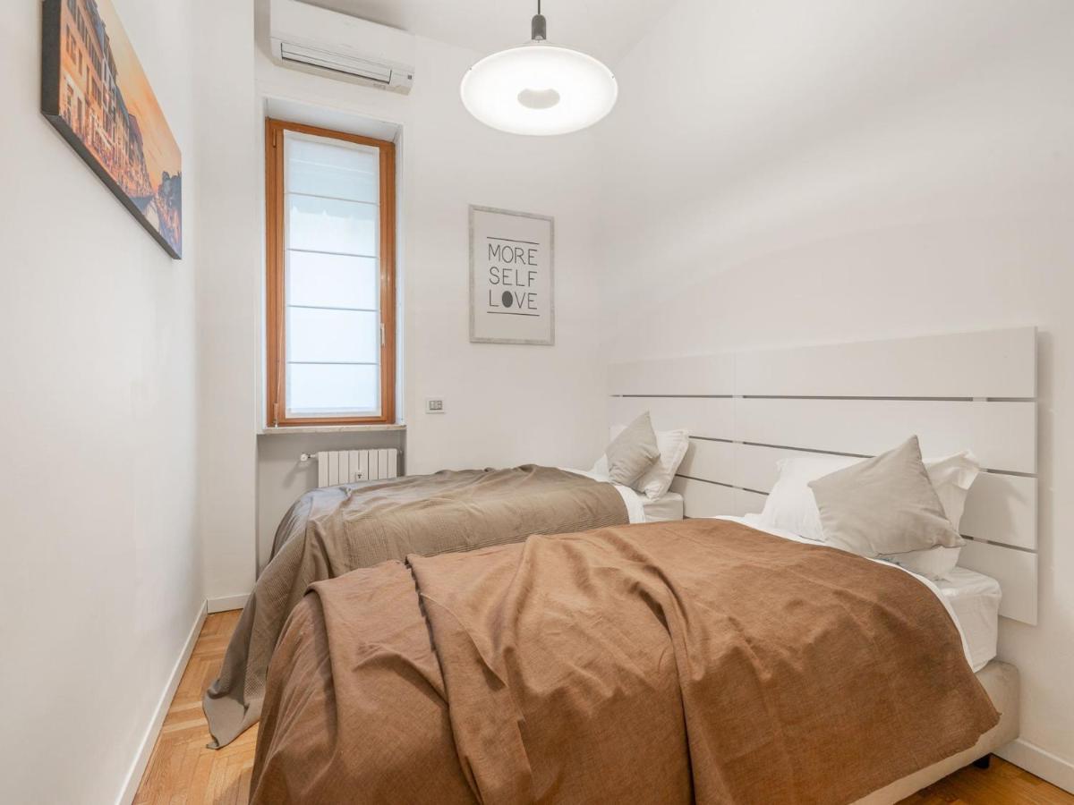 The Best Rent - Spacious Three-Bedroom Apartment In Moscova Milan Exterior photo