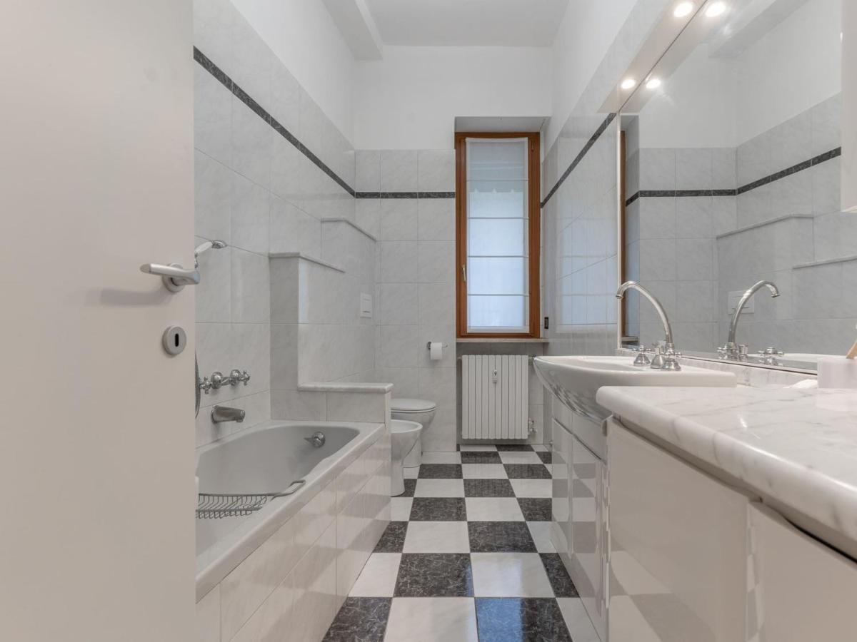 The Best Rent - Spacious Three-Bedroom Apartment In Moscova Milan Exterior photo