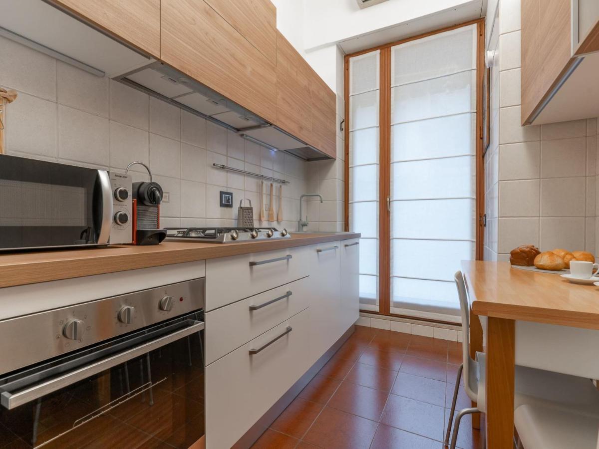 The Best Rent - Spacious Three-Bedroom Apartment In Moscova Milan Exterior photo