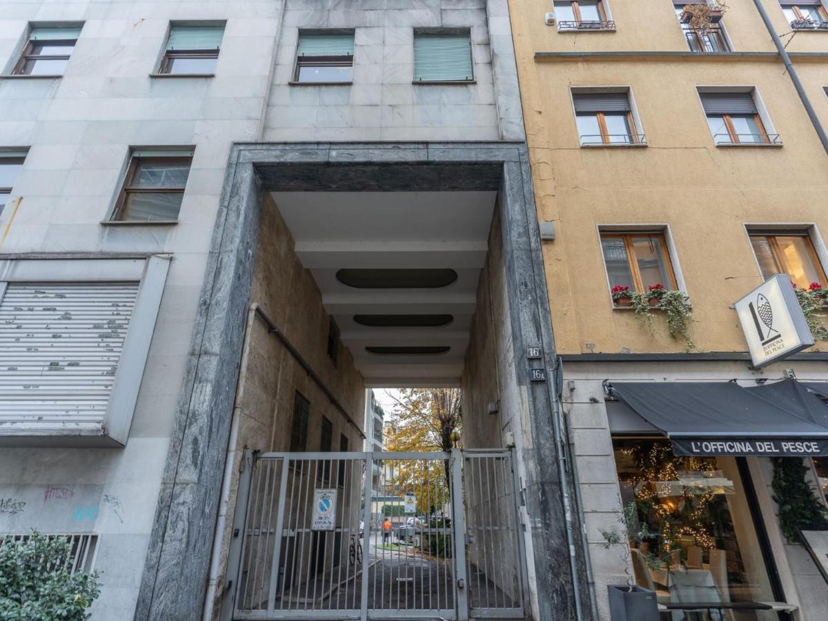 The Best Rent - Spacious Three-Bedroom Apartment In Moscova Milan Exterior photo