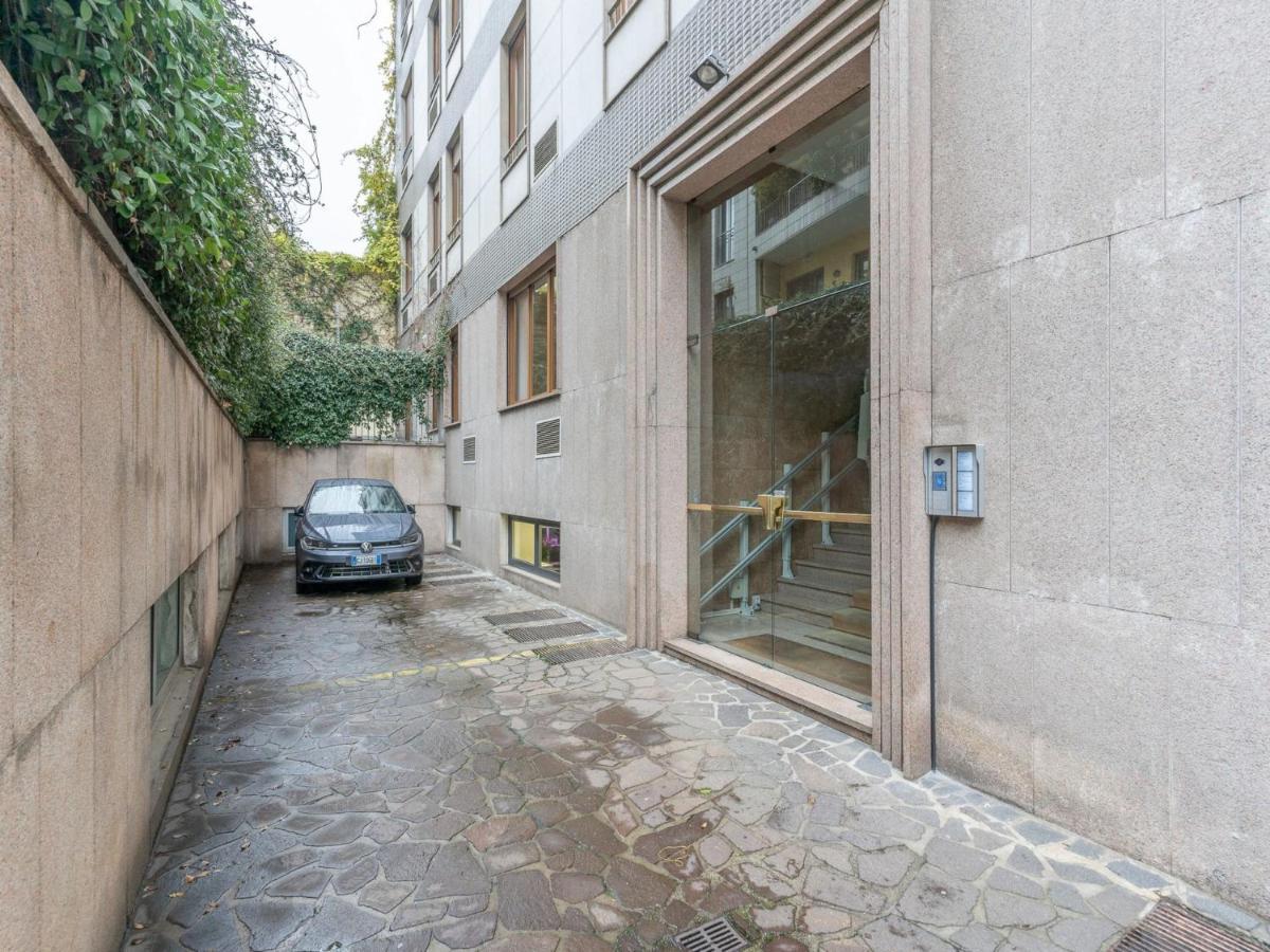 The Best Rent - Spacious Three-Bedroom Apartment In Moscova Milan Exterior photo